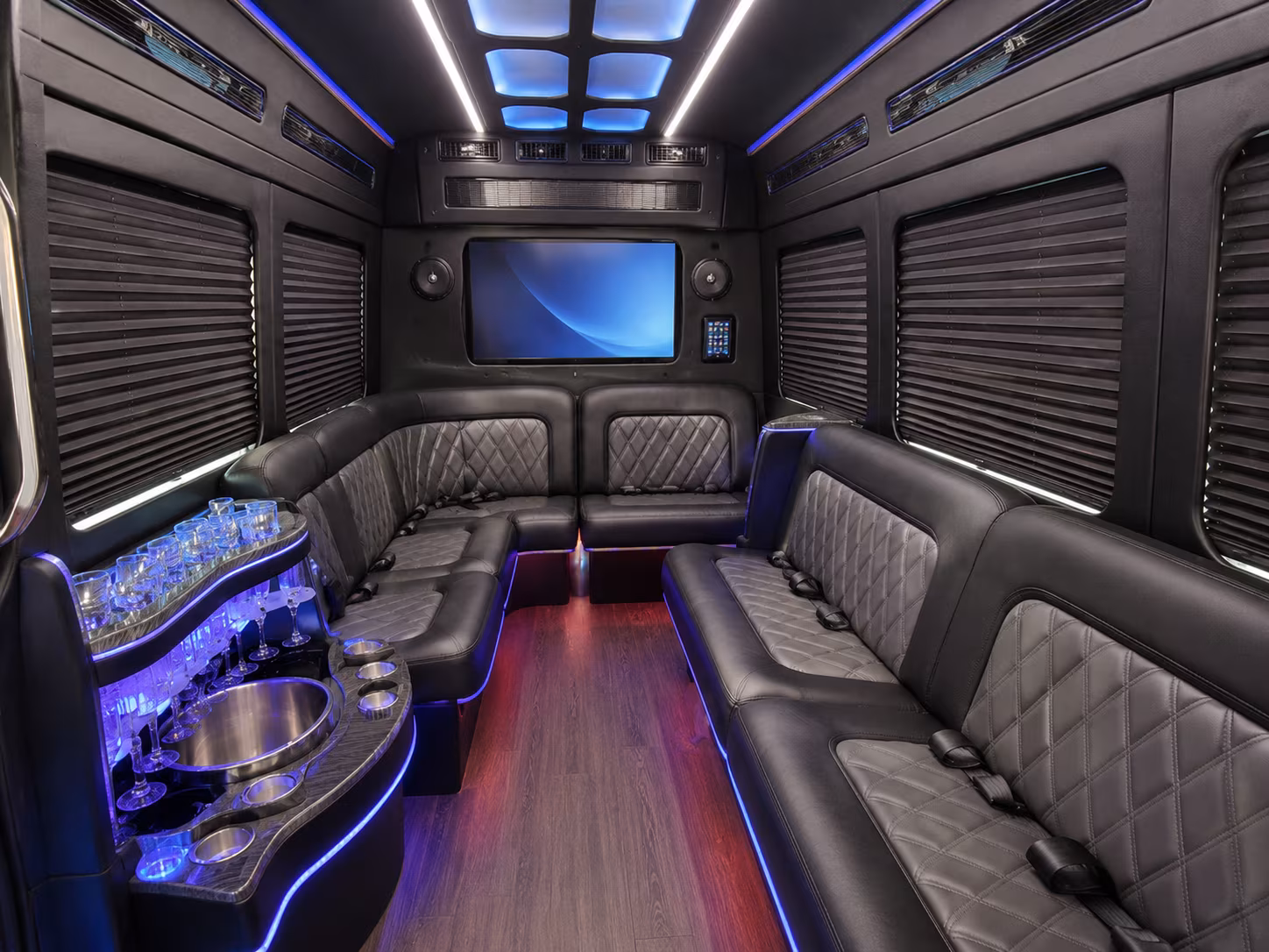 pittsburgh 30 passenger party bus